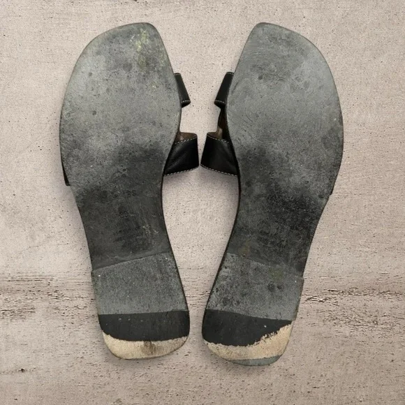 Hermes Oran Black Leather Slide Sandals - Picture 5 of 7